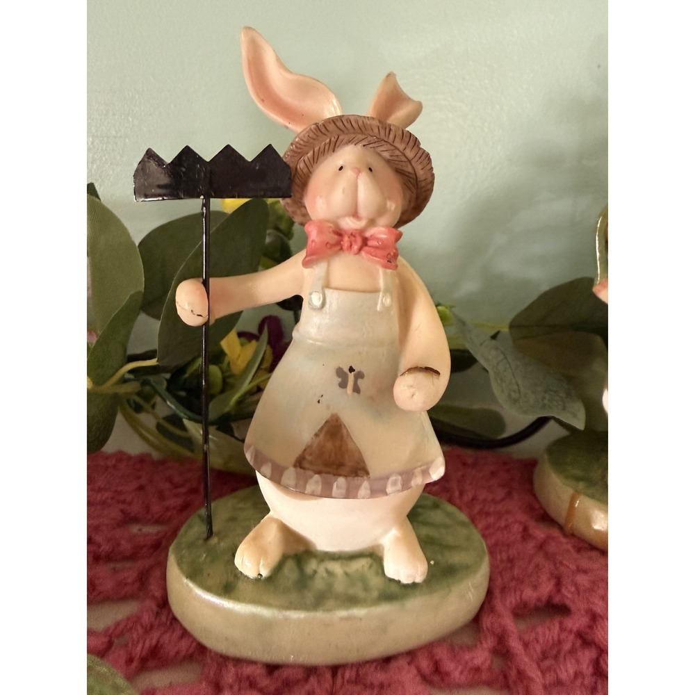 K's Collection Bunny Figurine , Spring , Fairy Garden  , Floral , Easter